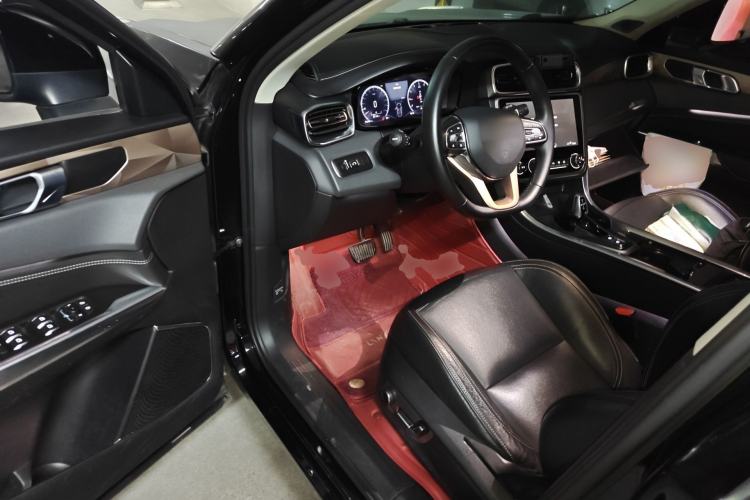 Used Lynk & Co 01 2017 2.0T Two-Wheel Drive Pro Edition
