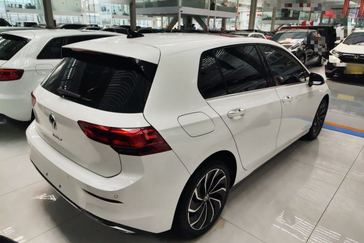 Used Volkswagen Golf 2023 Facelift 280TSI DSG Pro Rear Right 45 Deg