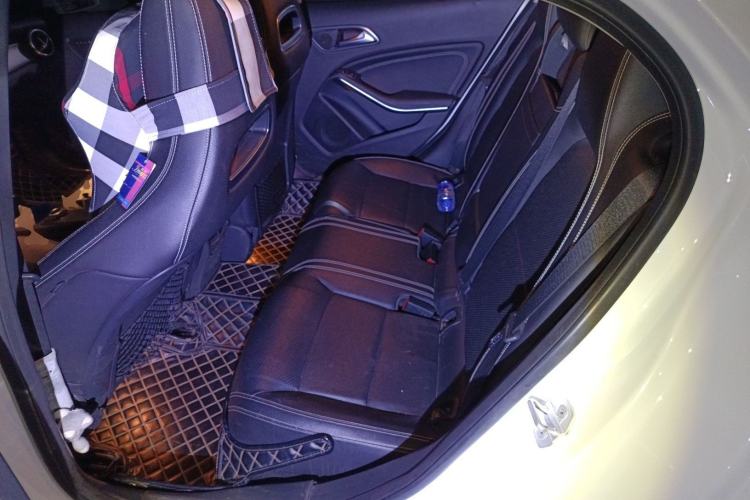 Used Mercedes-Benz GLA 2016 GLA 220 4MATIC Luxury Model
