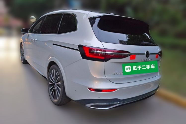 Used Volkswagen Viloran 2022 380TSI Prestige Edition
