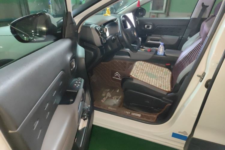 Used Citroen C5 AIRCROSS 2019 350THP Enjoyment Model China V Standard Driver Seat