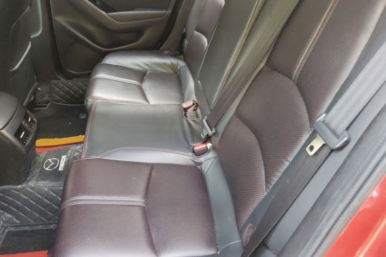 Used Mazda 3 Axela 2017 Sedan 1.5L Automatic Luxury Model China VI Standard Left Rear Seat