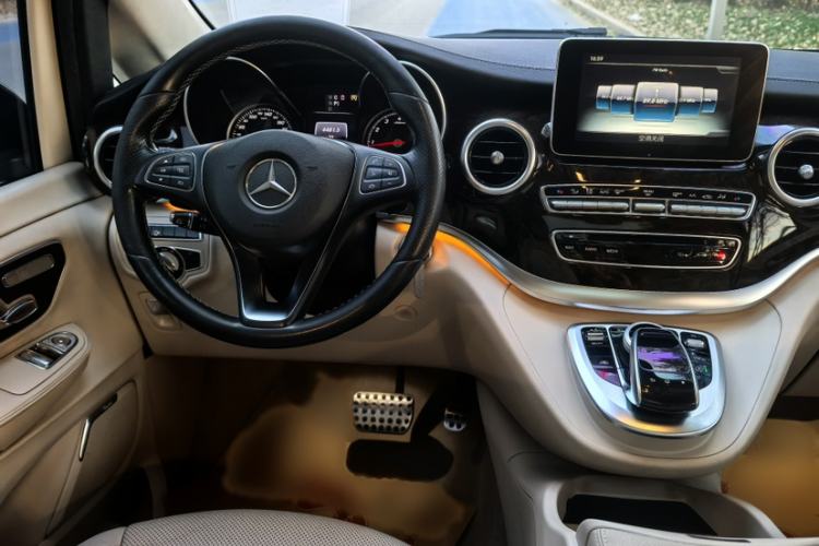 Used Mercedes-Benz V-Class 2016 V 260 L Prestige Extended Edition