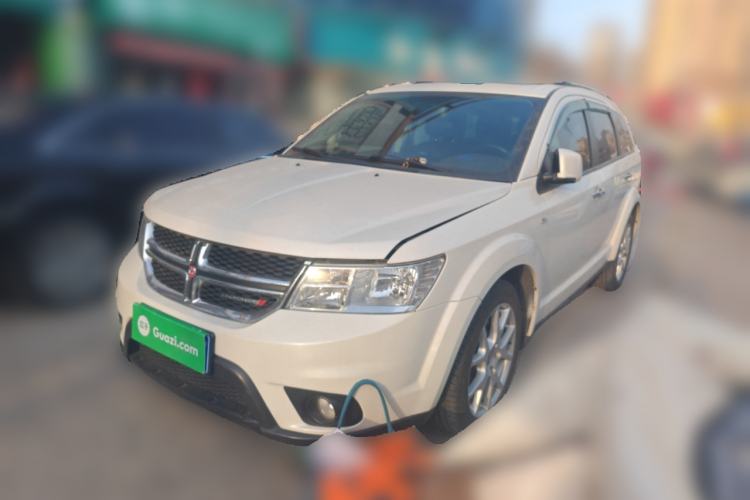 Used Dodge Journey 2013 2.4L Two-Wheel Drive Luxury Version