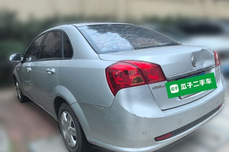 Used Buick Excelle 2013 1.5L Automatic Classic Model
