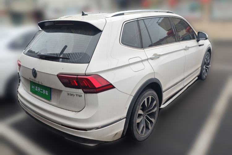 Used Volkswagen Tiguan L 2021 330TSI Automatic Two-Wheel Drive R-Line Enhanced Edition Rear Right 45 Deg