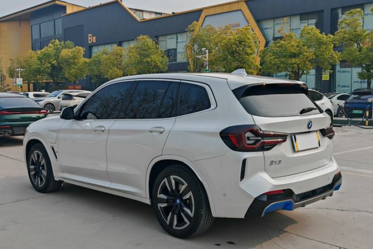 Used BMW iX3 2022 Leading Model Exterior 3