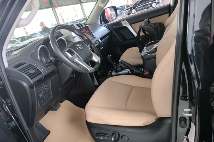 Used Toyota Prado 2014 2.7L Middle East Version Parallel Import