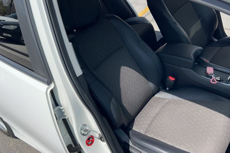 Used Honda Jade 2017 1.8L automatic Comfort version 5 seats
