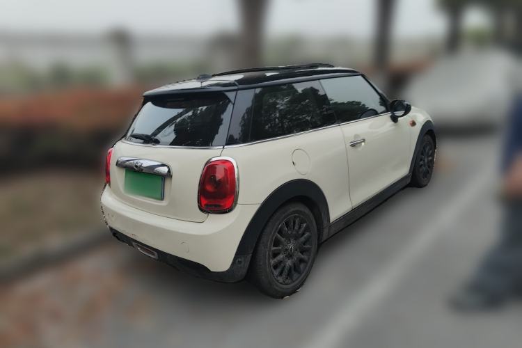 Used MINI 2014 1.5T COOPER Fun
