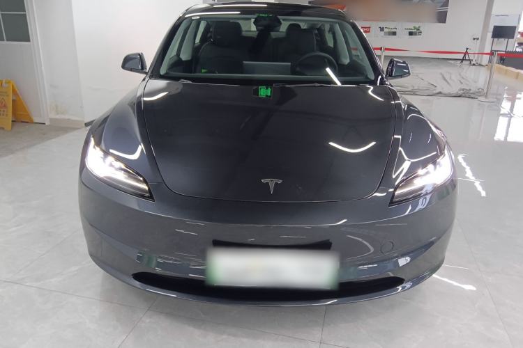 Used Tesla Model 3 2023 Rear-Wheel-Drive Version
