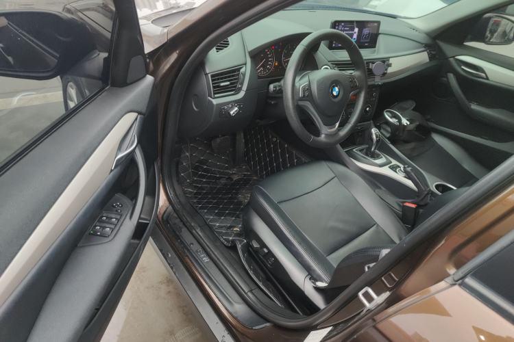 Used BMW X1 2014 sDrive18i Fashion Model