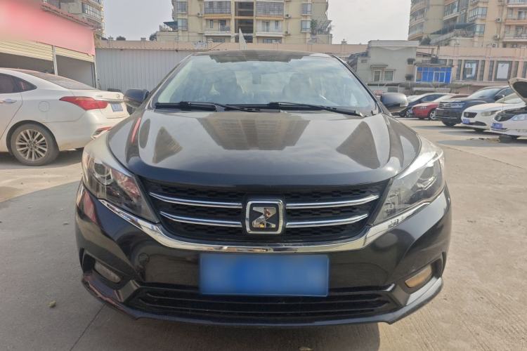 Used Zotye Z300 2014 1.5L Value Edition Manual Comfort Model

