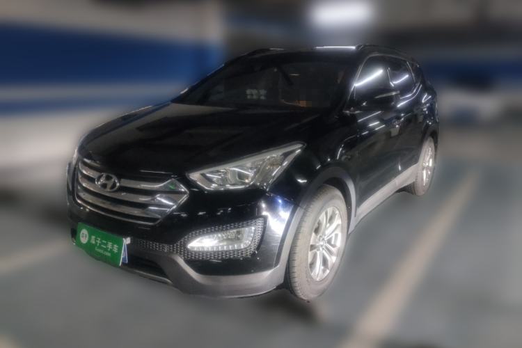 Used Hyundai Santa Fe 2013 2.4L Automatic Two-Wheel Drive Smart Version