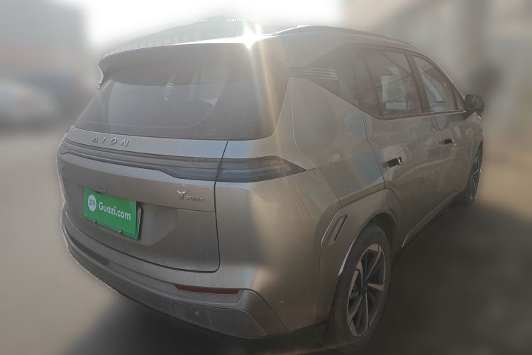 Used AION Y 2022 Plus 70 Smart Edition