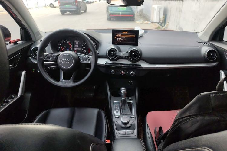 Used Audi Q2L 2020 35 TFSI Ambition Dynamic Edition Center Console