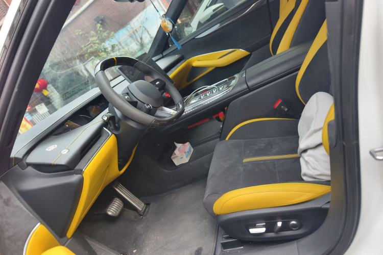 Used Xiaomi Auto SU7 Ultra 2025 Ultra Model Left Front Seat