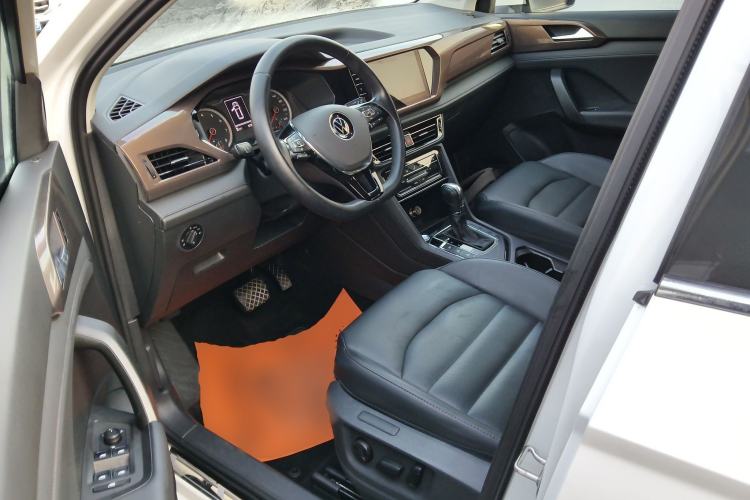 Used Volkswagen Tharu 2021 330TSI All-Wheel Drive Luxury PLUS Version