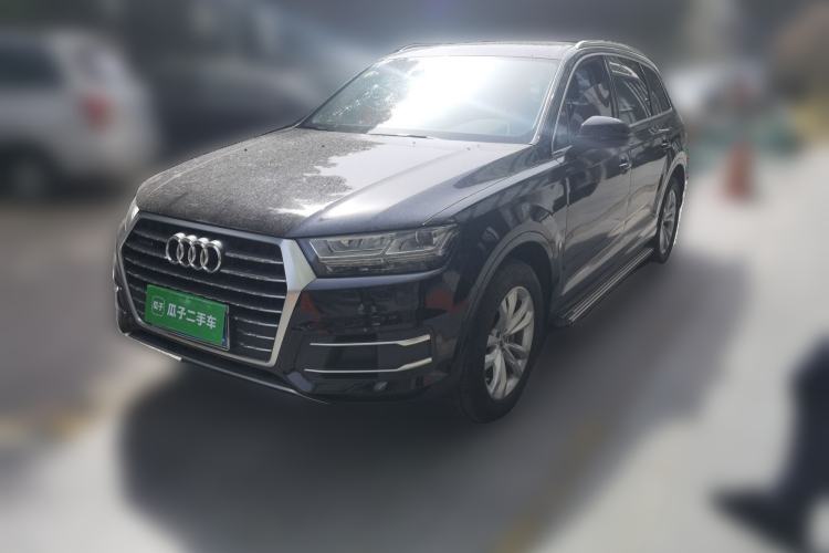 Used Audi Q7 2019 45 TFSI Comfort Model