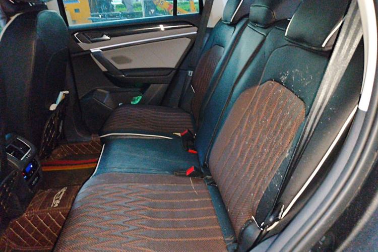 Used Volkswagen Tayron 2024 330TSI Two-Wheel Drive Luxury Plus Advanced Version Left Rear Seat