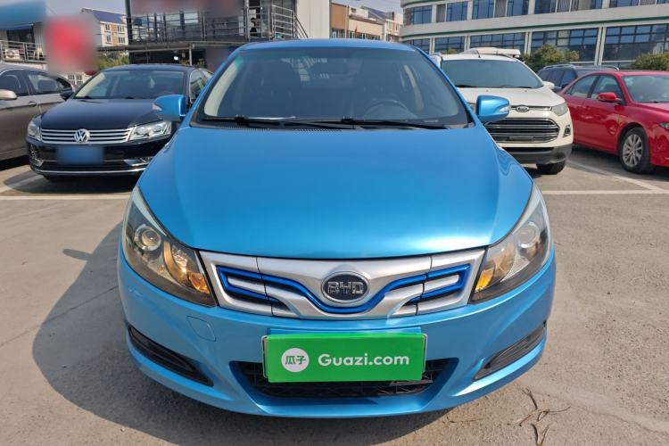 Used BYD e5 2017 300 Prestige Edition
