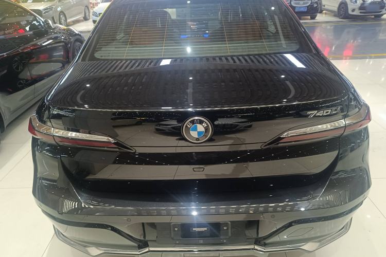Used BMW 7 Series 2023 740Li Luxury Edition M Sport Package