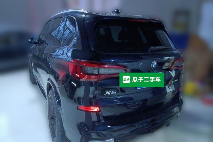 Used BMW X5 2022 Restyled xDrive 30Li Luxury Version M Sport Package Rear Left 45 Deg