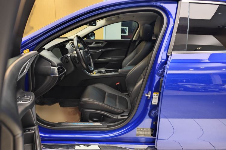 Used Jaguar XEL 2019 2.0T 200 PS Deluxe Edition