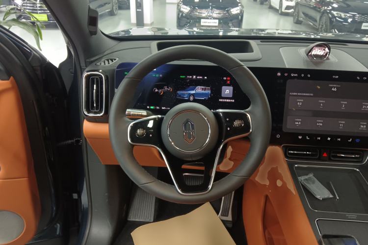 Used Hima AITO M8 2025 Model Pure Electric Ultra Six-Seat Four-Wheel-Drive Version