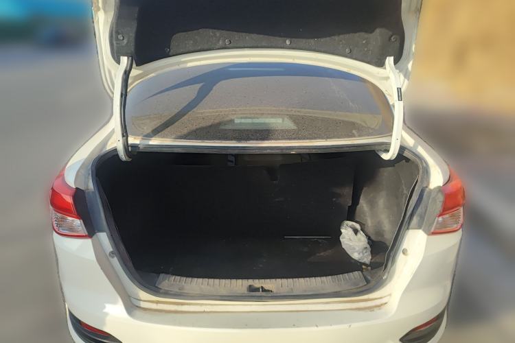 Used Nissan Lannia 2016 1.6L CVT Smart Cool Edition