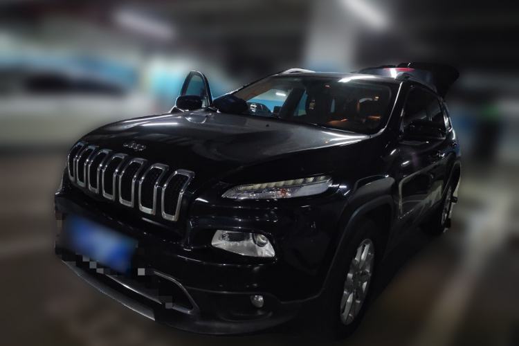 Used Jeep Cherokee 2017 2.4L Leading Edition