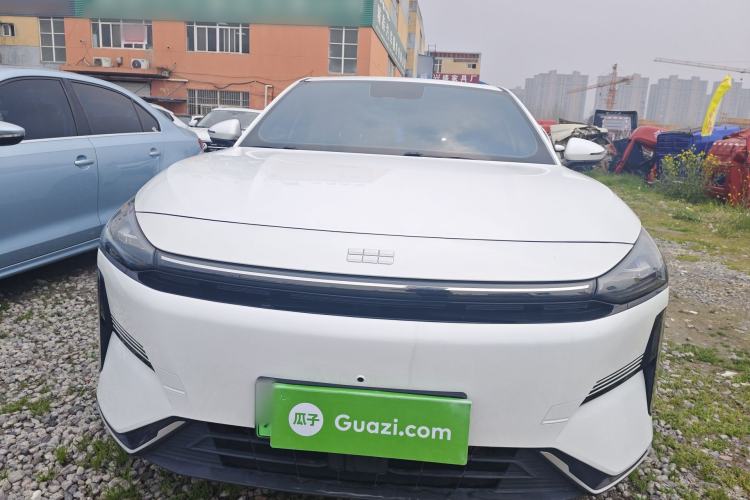 Used Geely Galaxy L6 2023 60km PLUS Front