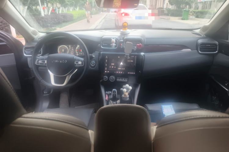 Used Lynk & Co 02 2020 1.5T DCT Two-Wheel Drive Zhaopu Version Center Console