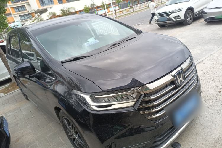 Used Honda Odyssey 2022 2.0L eHEV Sharp·Luxury Edition Front Right 45 Deg