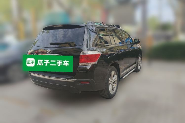 Used Toyota Highlander 2012 2.7L Two-Wheel Drive 7-Seater Luxury Edition Rear Right 45 Deg