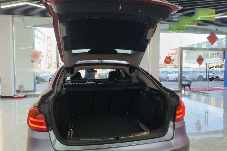 Used BMW 3 Series GT 2016 320i Fashion Model