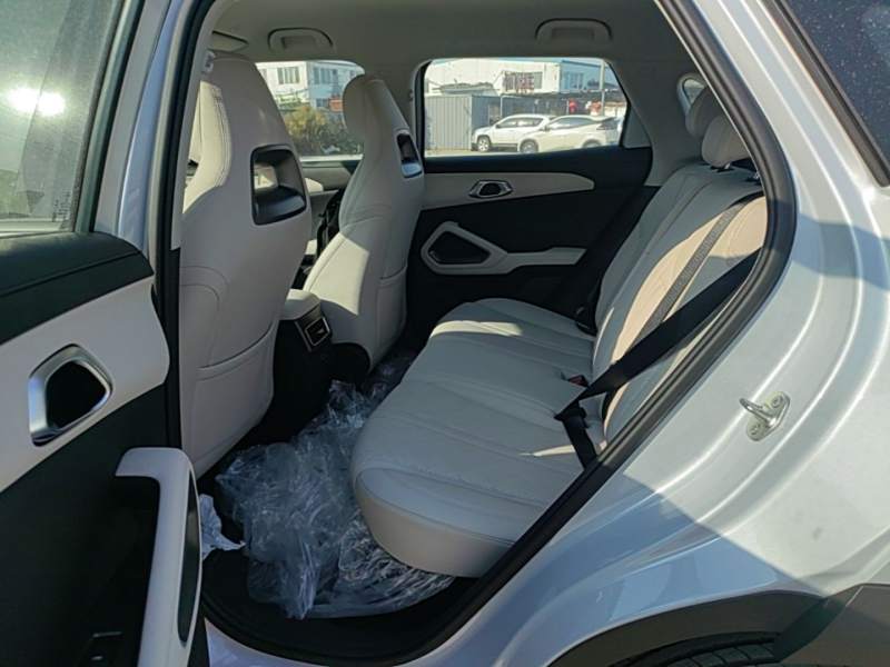 Used BYD Yuan UP 2027 Model Flying Edition 401KM Navigation Version — 16
