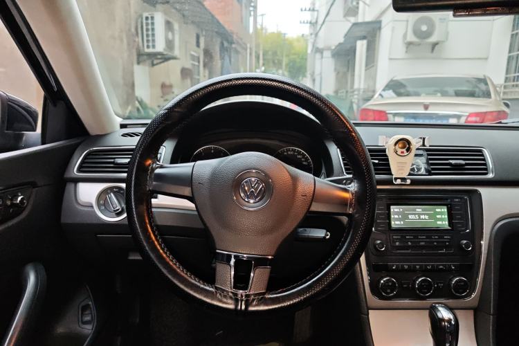 Used Volkswagen Passat 2013 1.8TSI DSG Prestige Edition
