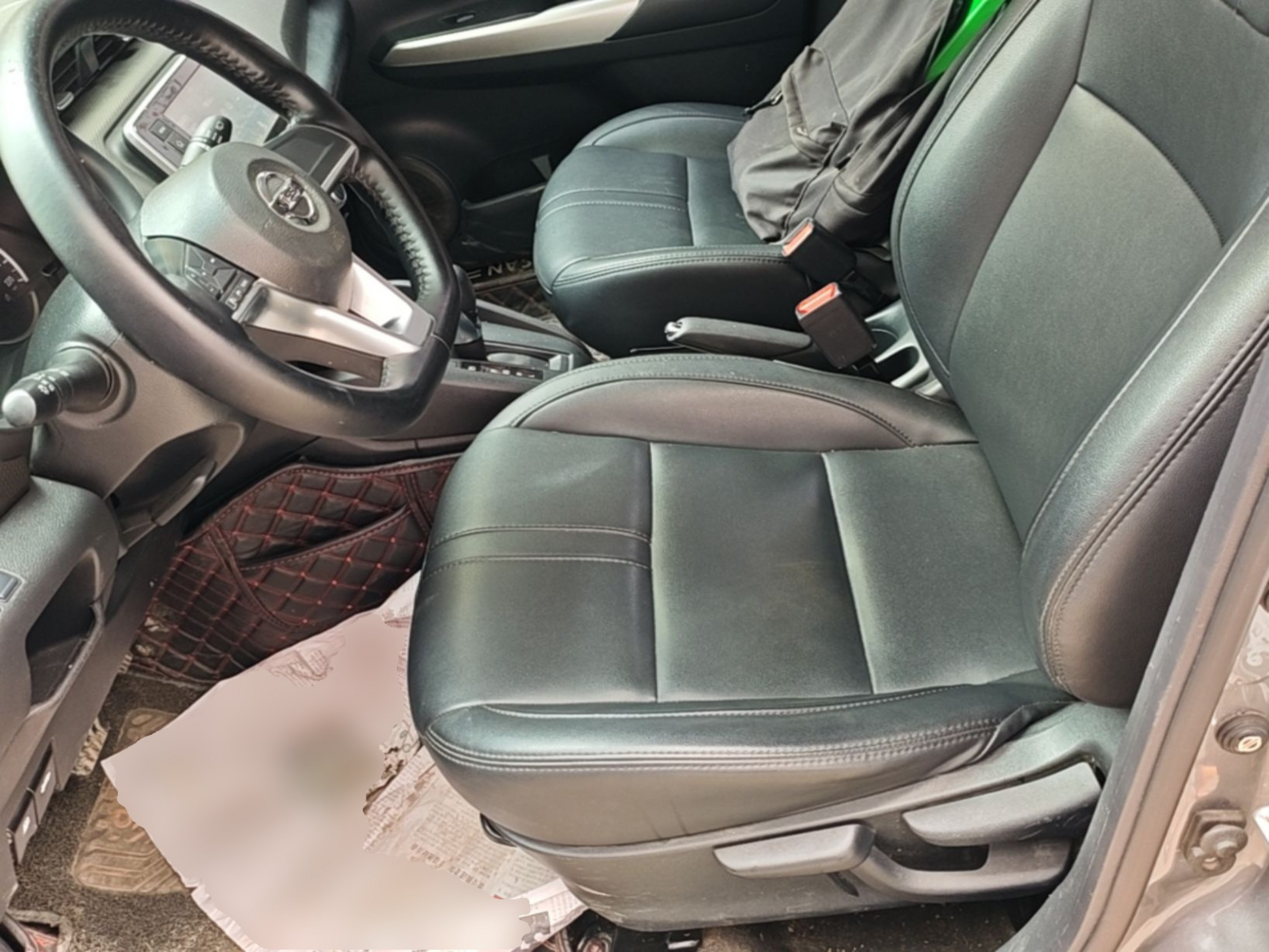 Interior delantero