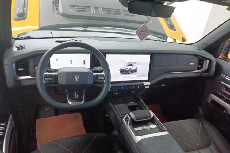 Used Deepal G318 2025 Worry-Free Adventure Edition Four-Wheel Drive Secret Realm Version
