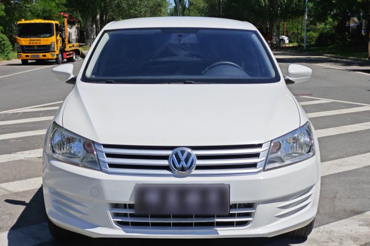 Used Volkswagen Santana 2015 1.6L Automatic Fashion Edition