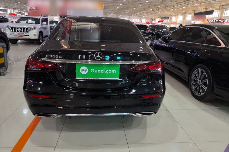 Used Mercedes-Benz E-Class 2022 Revised E 300 L Sporty and Stylish Edition Exterior 4