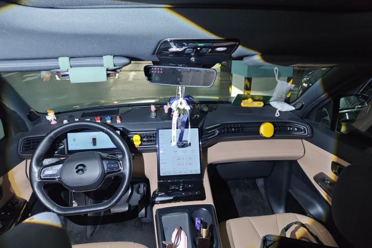 Used Nio ES8 2020 415 km Range 6-Seater Version
