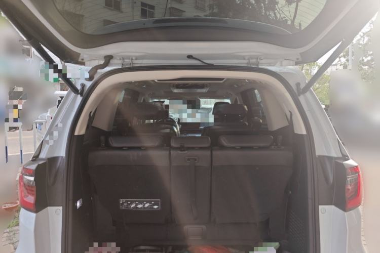 Used Honda Elysion 2024 2.0L eHEV Luxury Edition Trunk