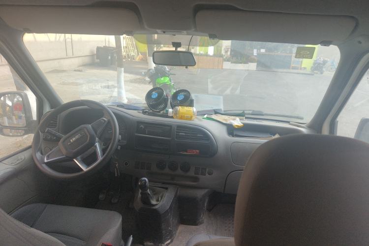 Used JMC Transit 2017 2.8T Commercial Version Long Wheelbase Mid-Roof 6/7/8-Seater JX493