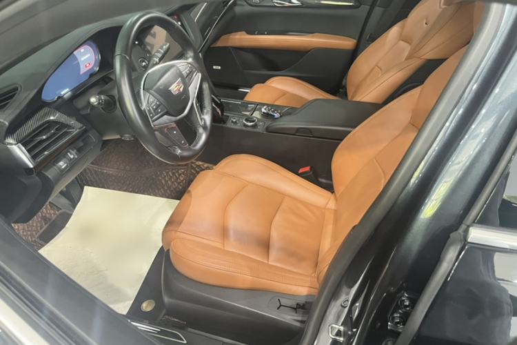 Used Cadillac CT6 2021 28T Luxury Version Interior 5