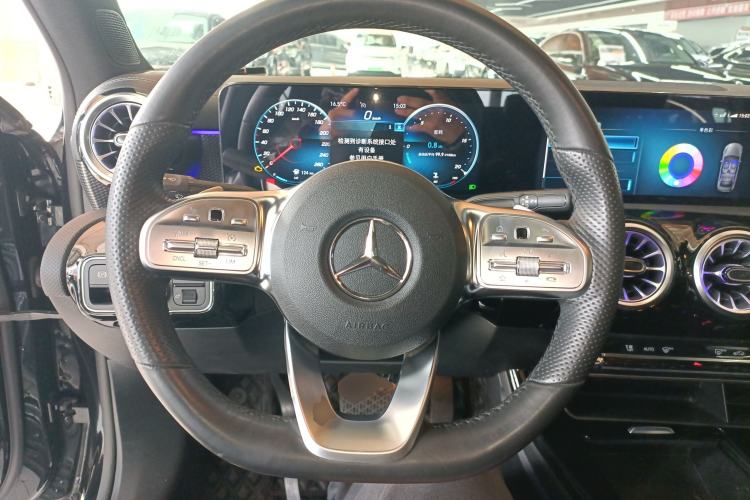 Used Mercedes-Benz A-Class 2022 Restyled A 200 L Sport Sedan Fashion Version