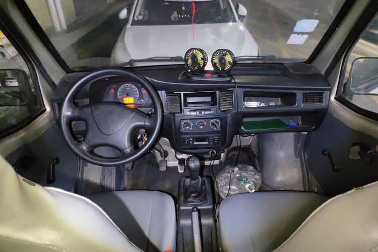 Used Wuling Zhiguang 2013 1.0L Practical Version