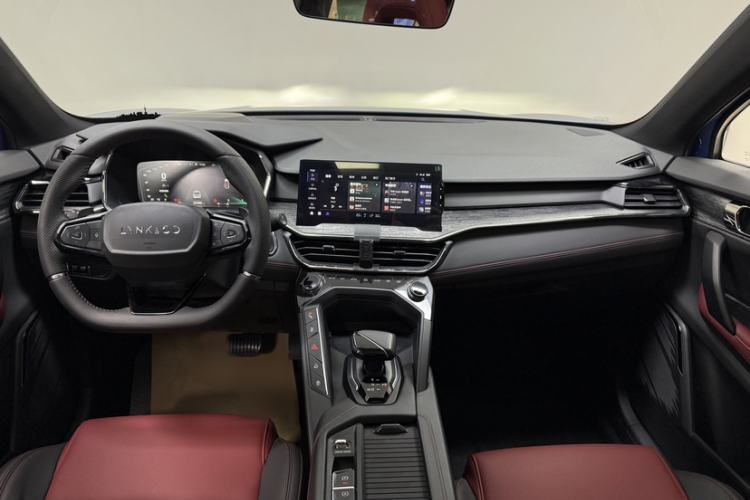 Used Lynk & Co 06 2020 1.5T JinPro model