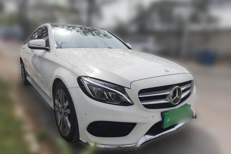 Used Mercedes-Benz C-Class 2015 C 200 L 4MATIC Sport Edition Front Right 45 Deg